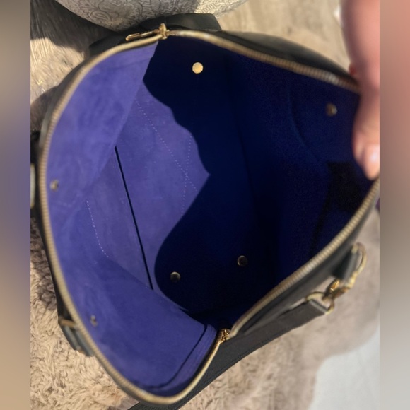 ❌𝐒𝐎𝐋𝐃❌𝐋𝐎𝐔𝐈𝐒 𝐕𝐔𝐈𝐓𝐓𝐎𝐍 Neo Alma Empreinte PM - Picture 2 of 14